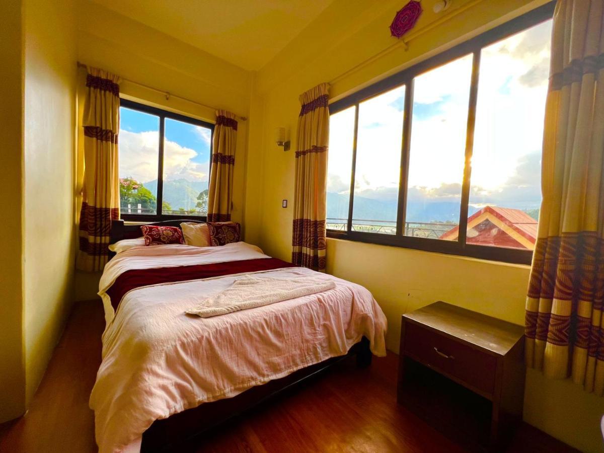 Green Hills Yoga Retreat Pokhara Exterior foto