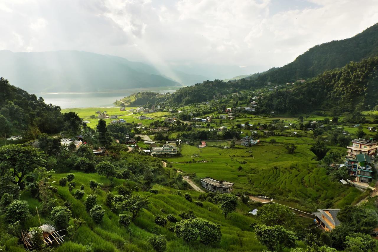 Green Hills Yoga Retreat Pokhara Exterior foto